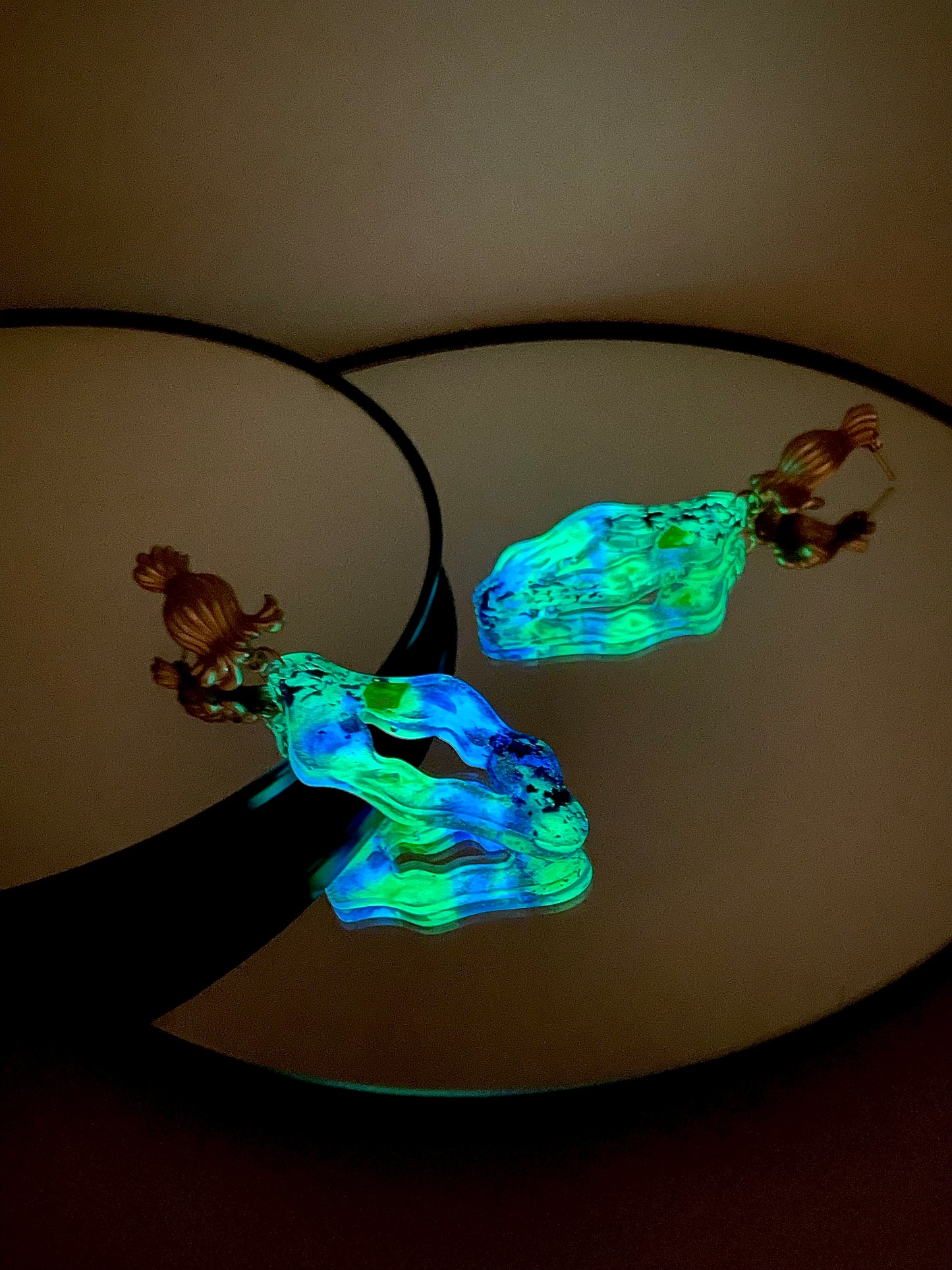 ππ
πΈπΆπΆπ»πΌππΌ ππππΈπ