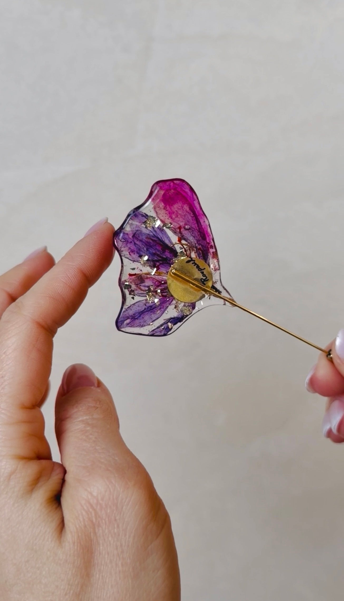 Spilla Zafferano in fiore